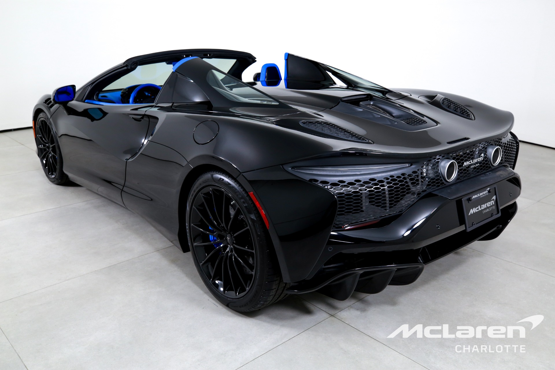 Used 2025 McLaren Artura Spider TechLux | Charlotte, NC