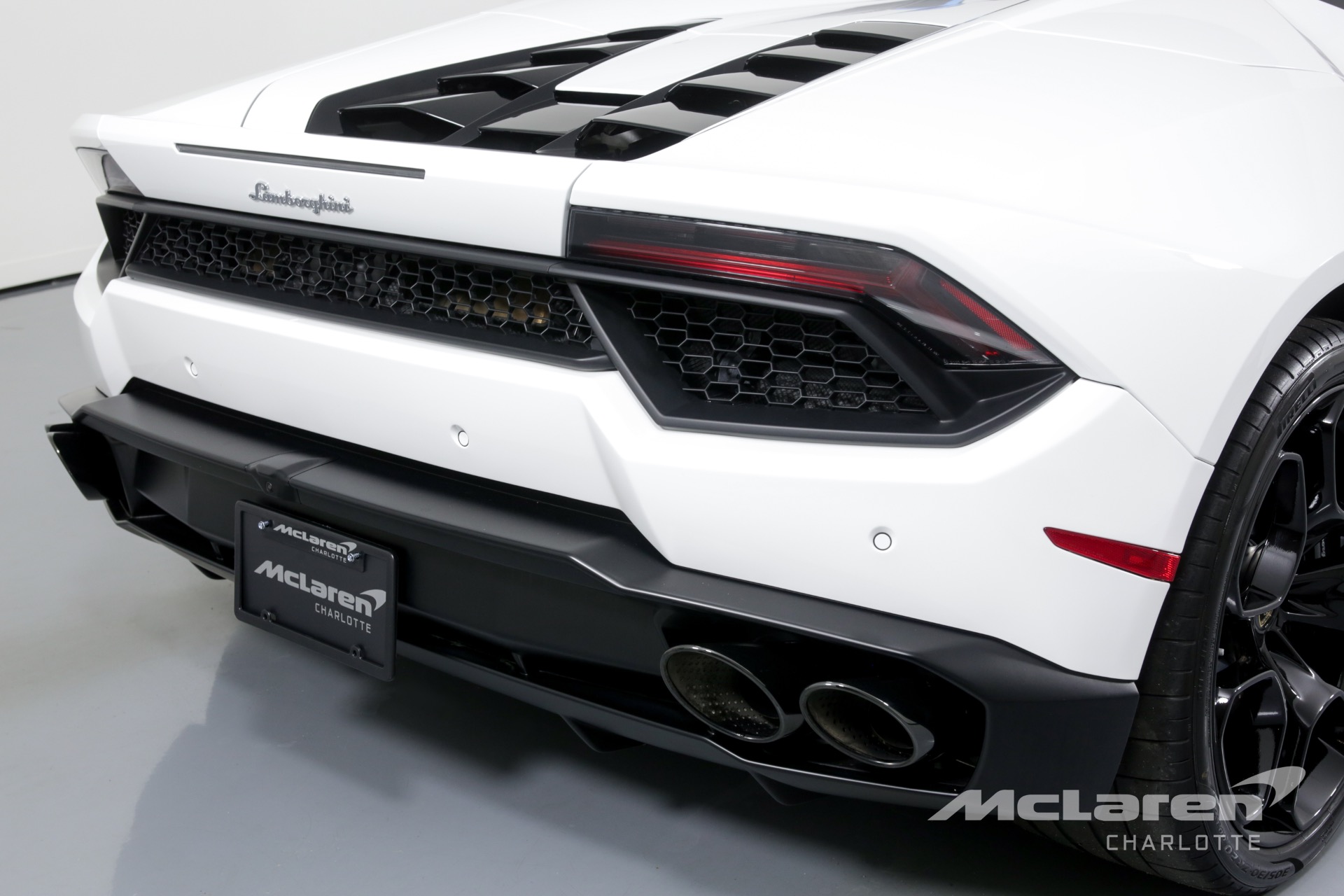 Used 2018 Lamborghini Huracan LP 580-2 Spyder | Charlotte, NC