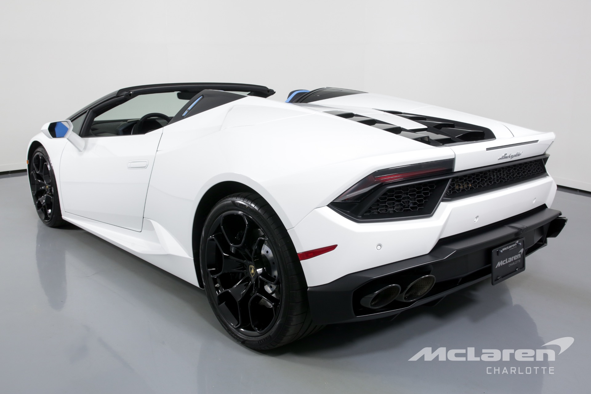 Used 2018 Lamborghini Huracan LP 580-2 Spyder | Charlotte, NC