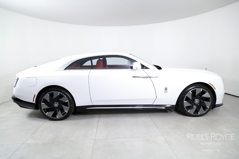 Used-2025-Rolls-Royce-Spectre