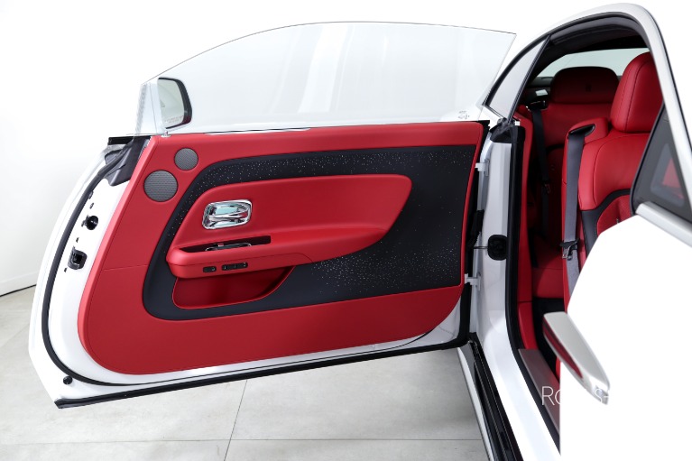 Used-2025-Rolls-Royce-Spectre