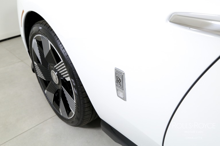 Used-2025-Rolls-Royce-Spectre