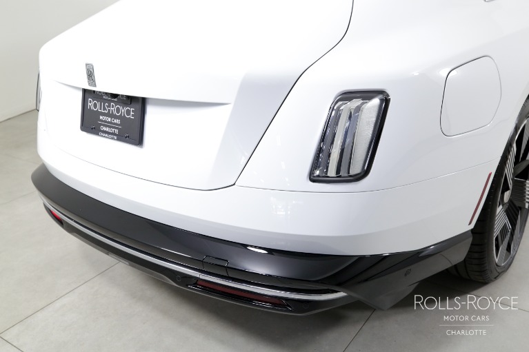Used-2025-Rolls-Royce-Spectre