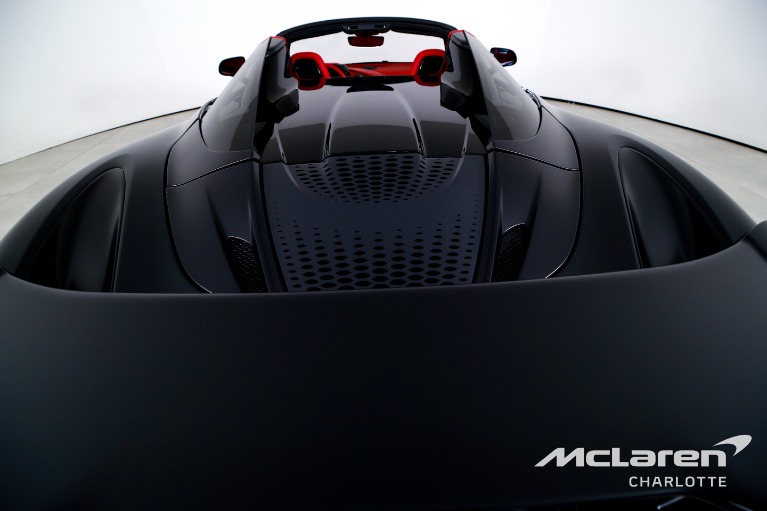 Used-2025-McLaren-750S-Spider