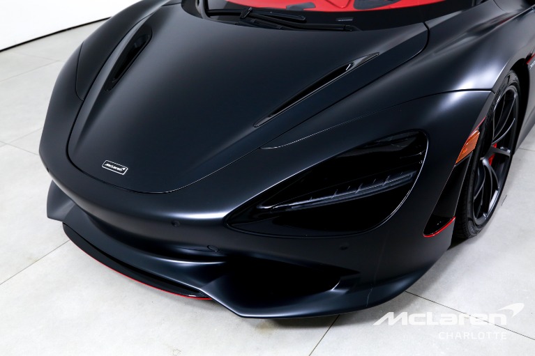 Used-2025-McLaren-750S-Spider