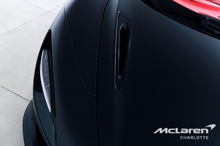 Used-2025-McLaren-750S-Spider