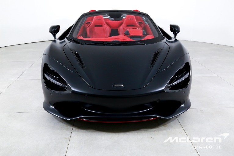 Used-2025-McLaren-750S-Spider