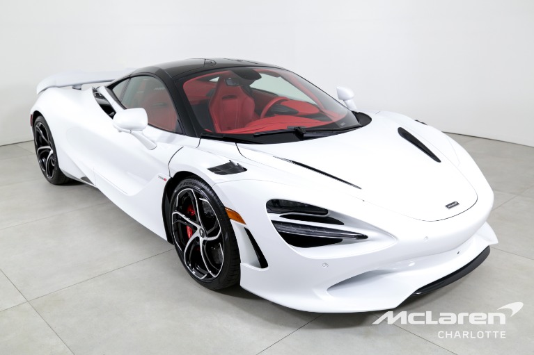 Used-2024-McLaren-750S