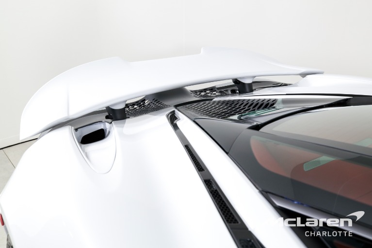 Used-2024-McLaren-750S