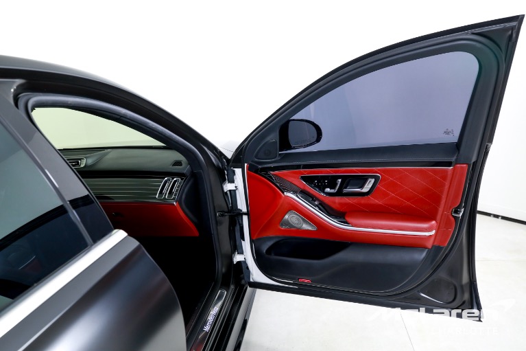 Used-2022-Mercedes-Benz-S-Class-S-580-4MATIC