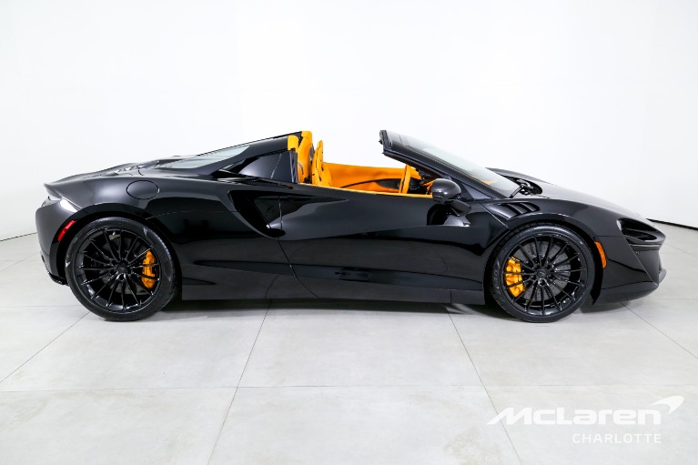 Used-2025-McLaren-Artura-Spider-TechLux