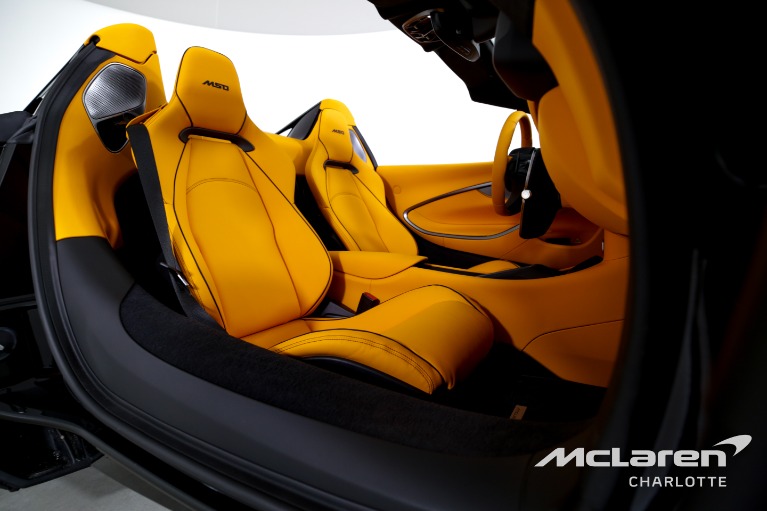 Used-2025-McLaren-Artura-Spider-TechLux