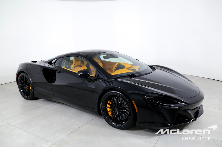 Used-2025-McLaren-Artura-Spider-TechLux