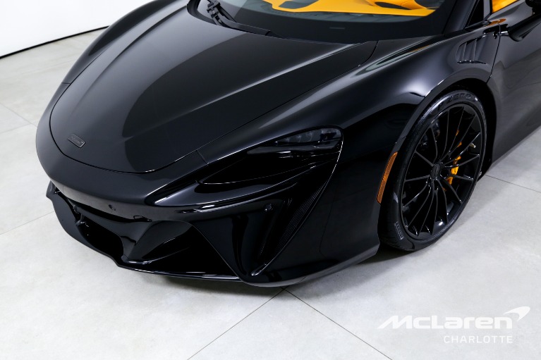 Used-2025-McLaren-Artura-Spider-TechLux
