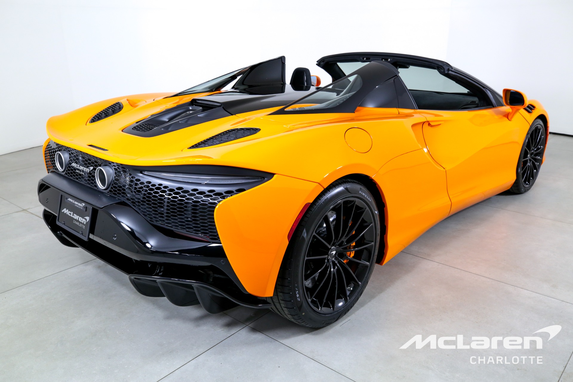 Used 2025 McLaren Artura Spider Performance | Charlotte, NC