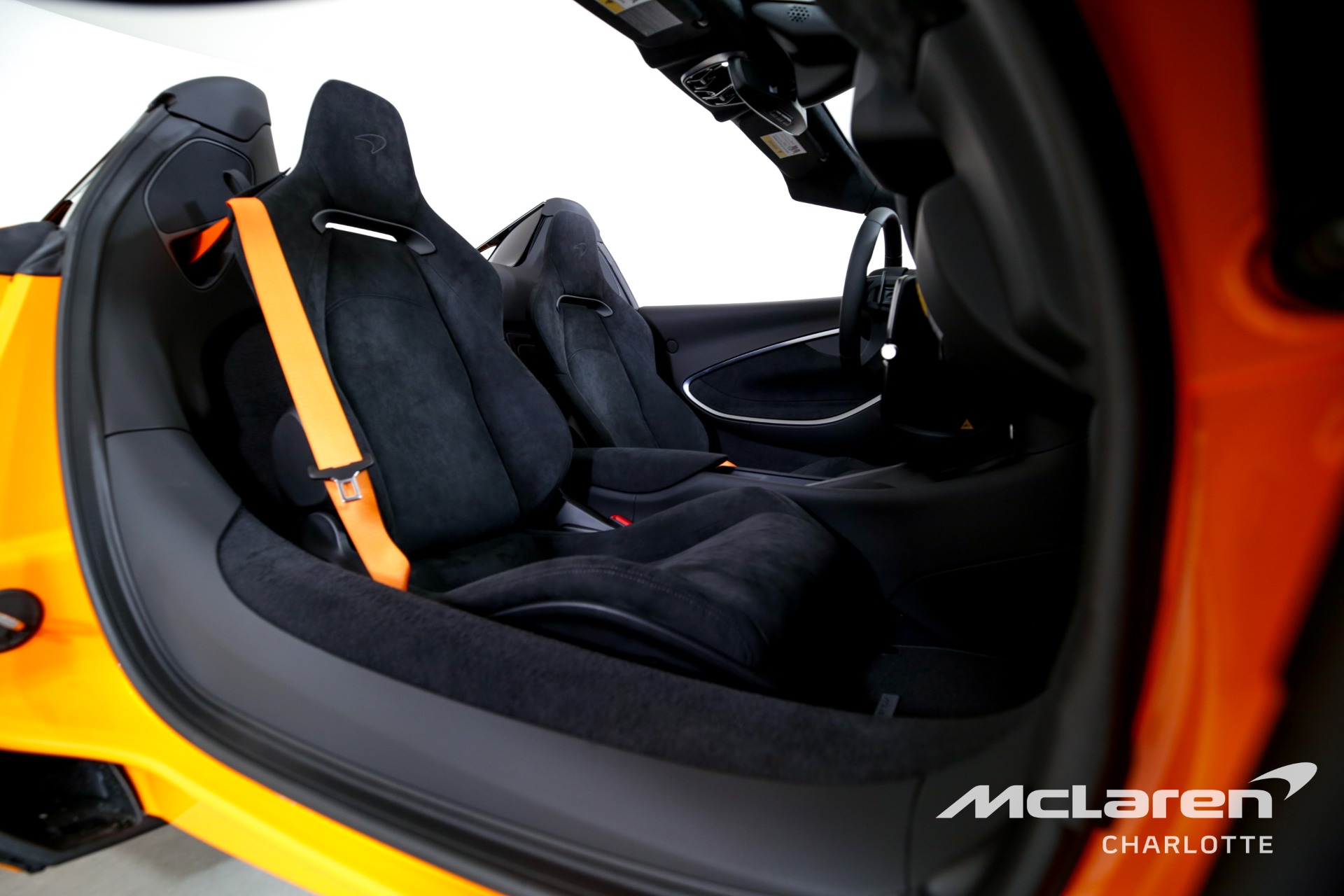 Used 2025 McLaren Artura Spider Performance | Charlotte, NC