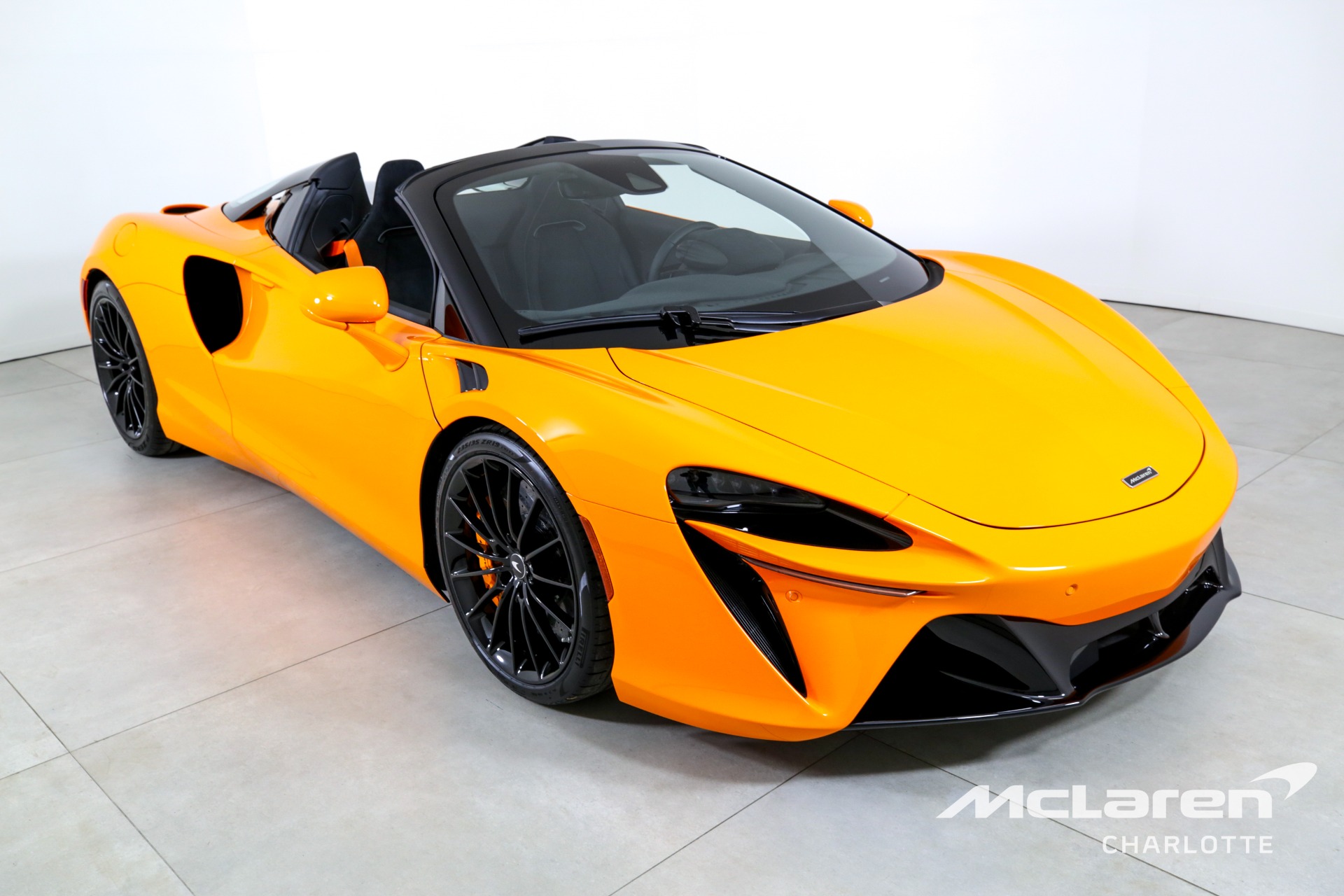 Used 2025 McLaren Artura Spider Performance | Charlotte, NC