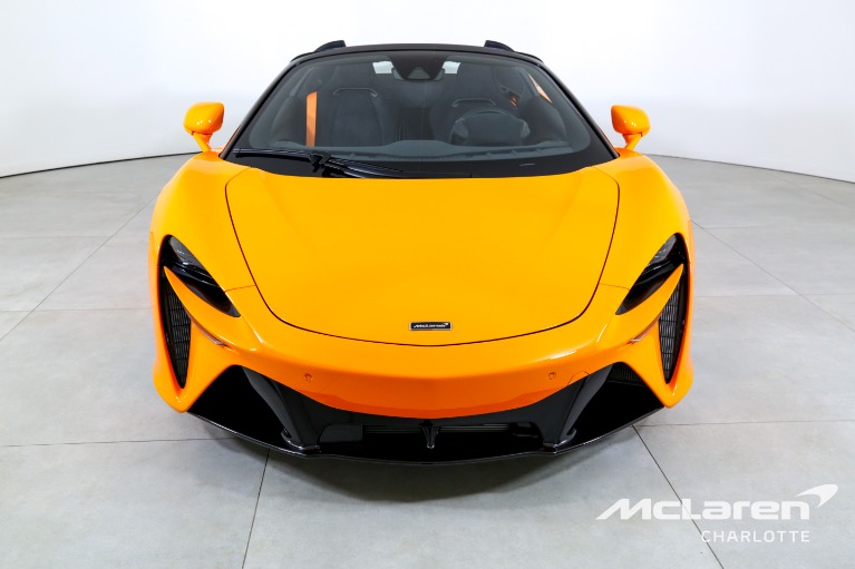 Used-2025-McLaren-Artura-Spider-Performance