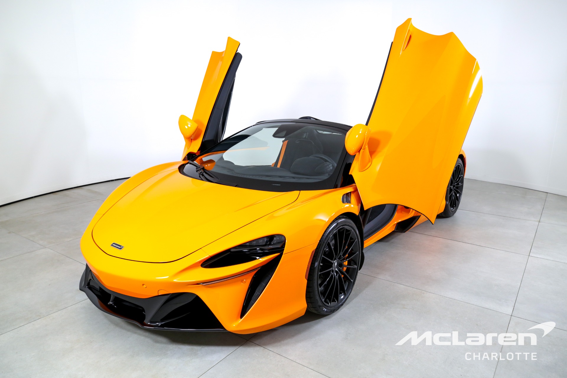 Used 2025 McLaren Artura Spider Performance | Charlotte, NC