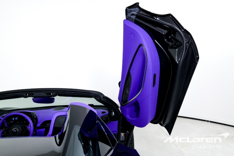 Used-2025-McLaren-Artura-Spider-TechLux
