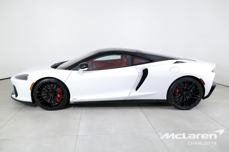 New-2025-McLaren-GTS