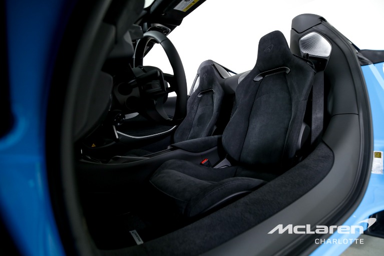 Used-2025-McLaren-Artura-Spider-TechLux