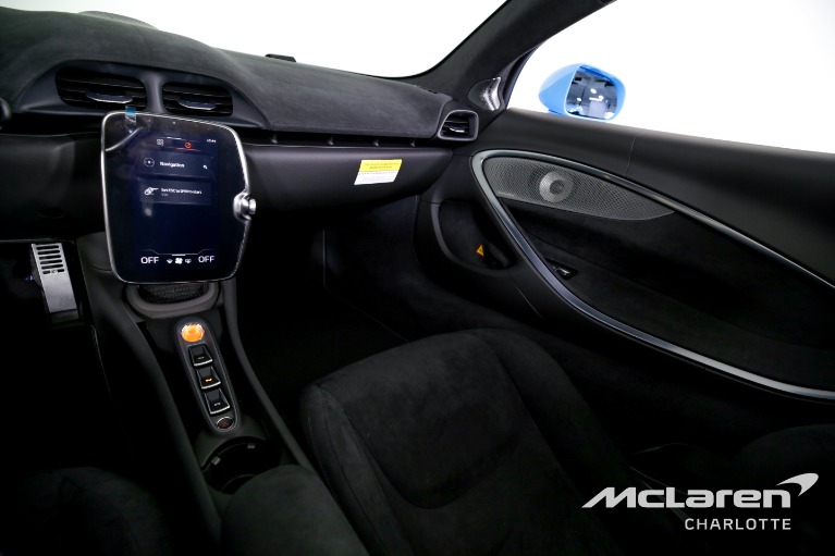 Used-2025-McLaren-Artura-Spider-TechLux