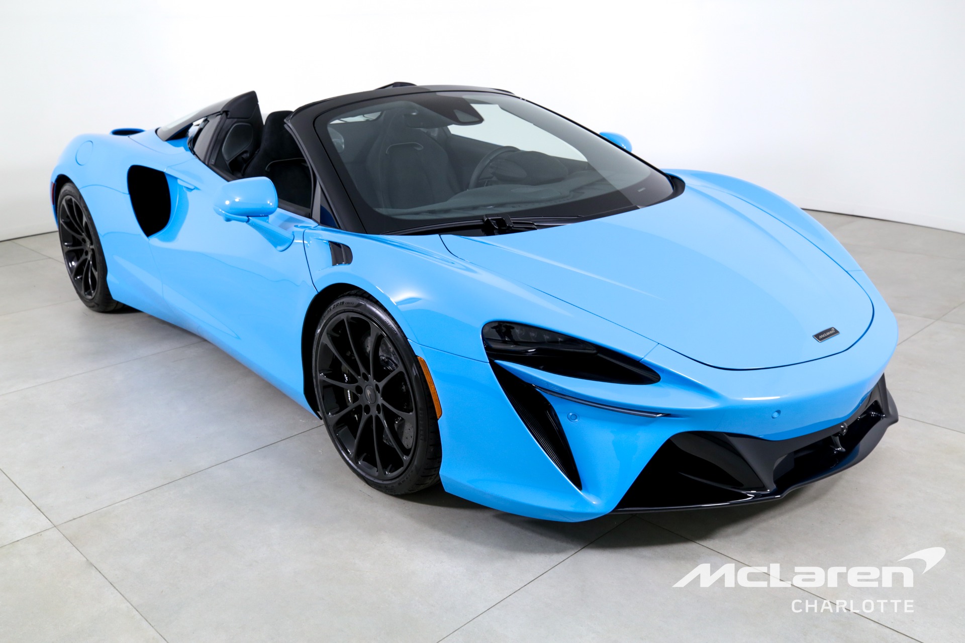 Used 2025 McLaren Artura Spider TechLux | Charlotte, NC