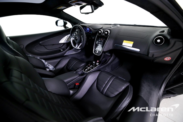 New-2025-McLaren-GTS