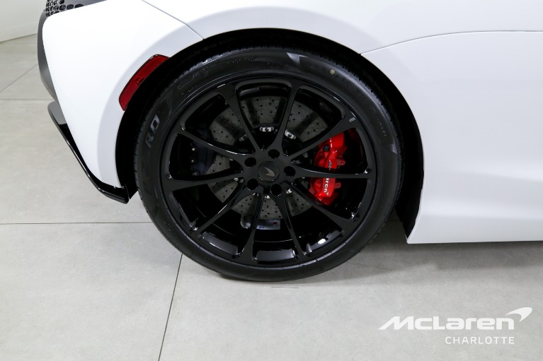 New-2025-McLaren-Artura-Spider-TechLux