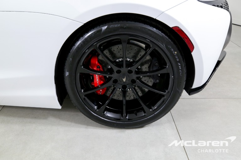 New-2025-McLaren-Artura-Spider-TechLux