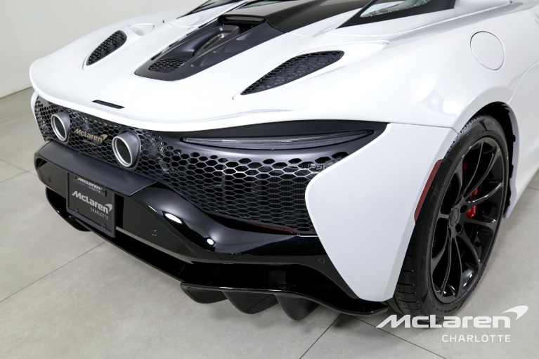 New-2025-McLaren-Artura-Spider-TechLux