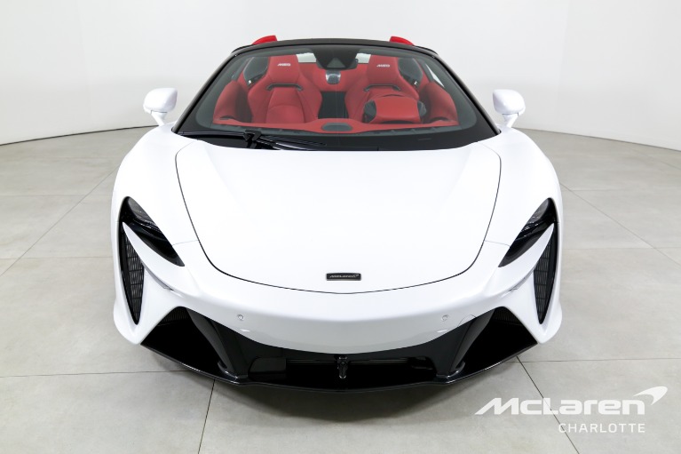 New-2025-McLaren-Artura-Spider-TechLux