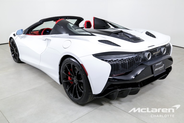 New-2025-McLaren-Artura-Spider-TechLux