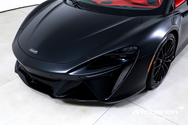 Used-2025-McLaren-Artura-Spider-TechLux