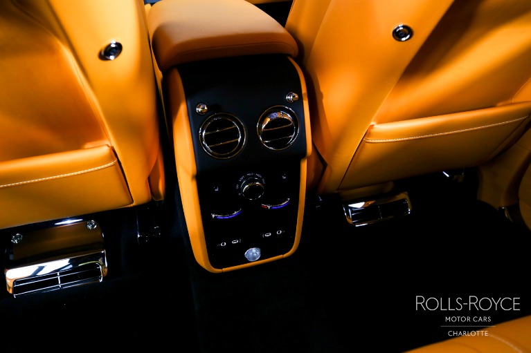 Used-2025-Rolls-Royce-Cullinan
