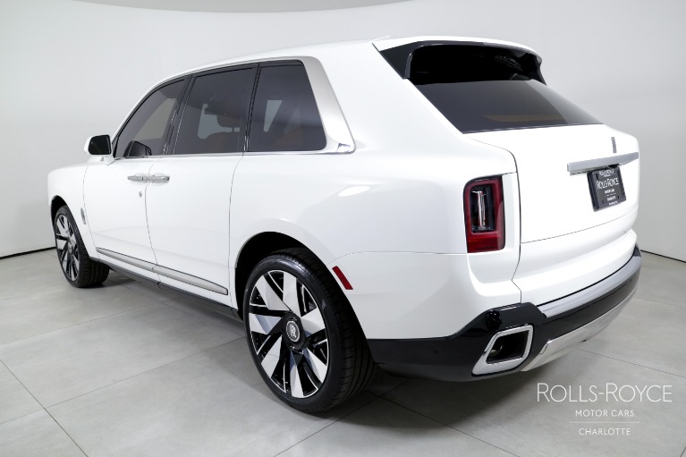Used-2025-Rolls-Royce-Cullinan