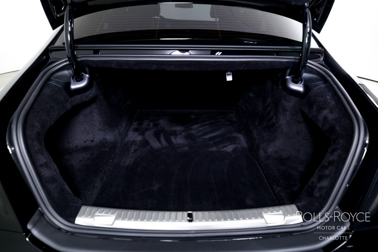 Used-2022-Rolls-Royce-Black-Badge-Ghost