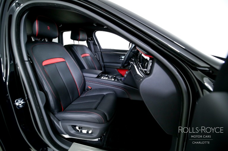 Used-2022-Rolls-Royce-Black-Badge-Ghost