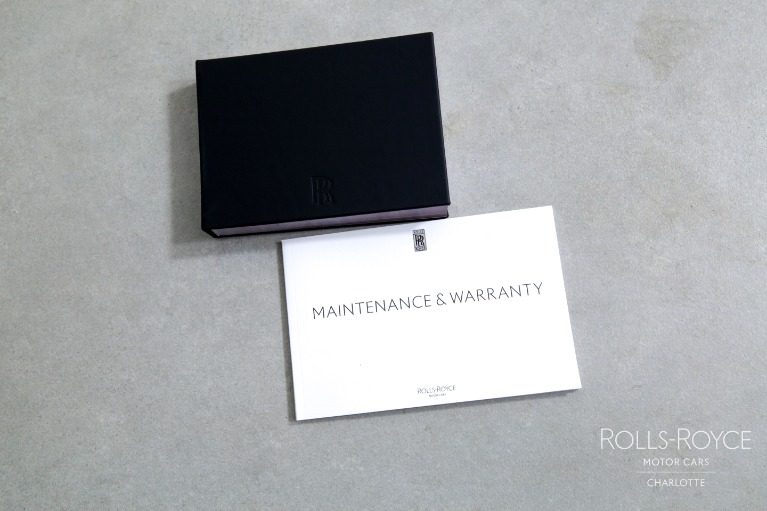 Used-2022-Rolls-Royce-Black-Badge-Ghost