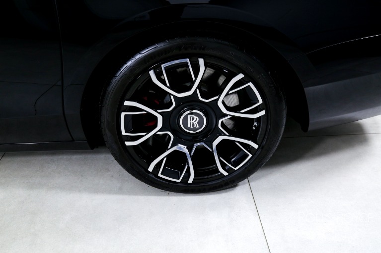 Used-2022-Rolls-Royce-Black-Badge-Ghost