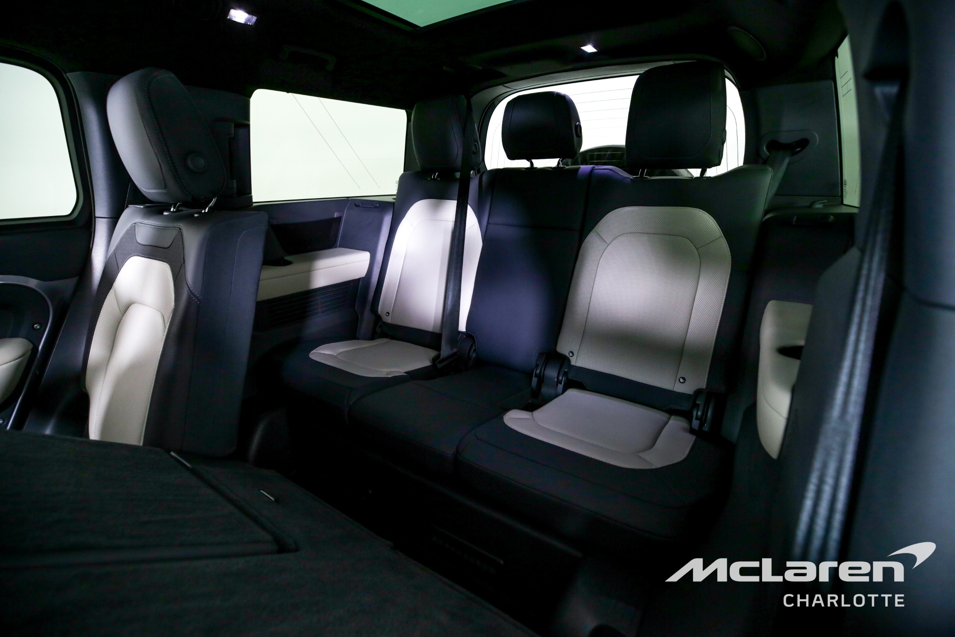 Used 2023 Land Rover Defender 130 X-Dynamic SE | Charlotte, NC
