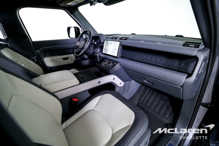Used-2023-Land-Rover-Defender-130-X-Dynamic-SE