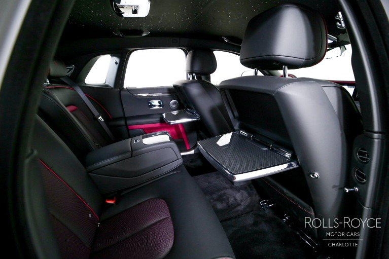 Used-2024-Rolls-Royce-Black-Badge-Ghost