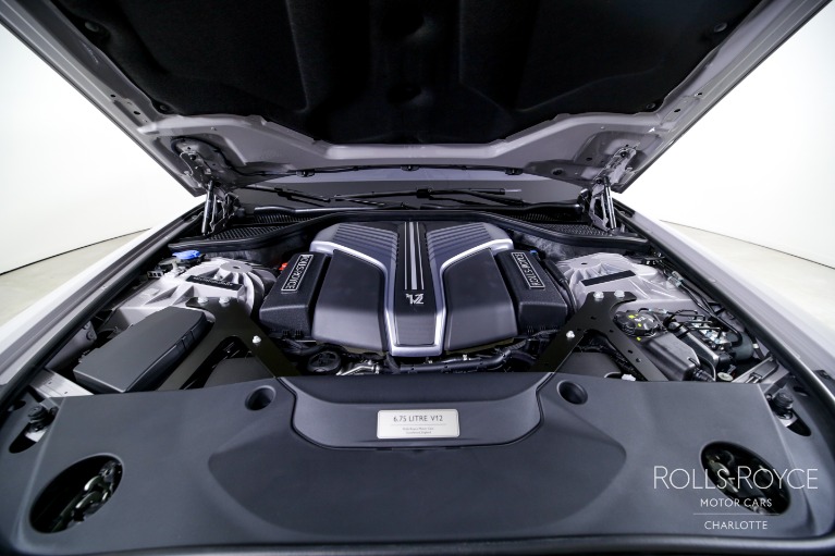 Used-2024-Rolls-Royce-Black-Badge-Ghost