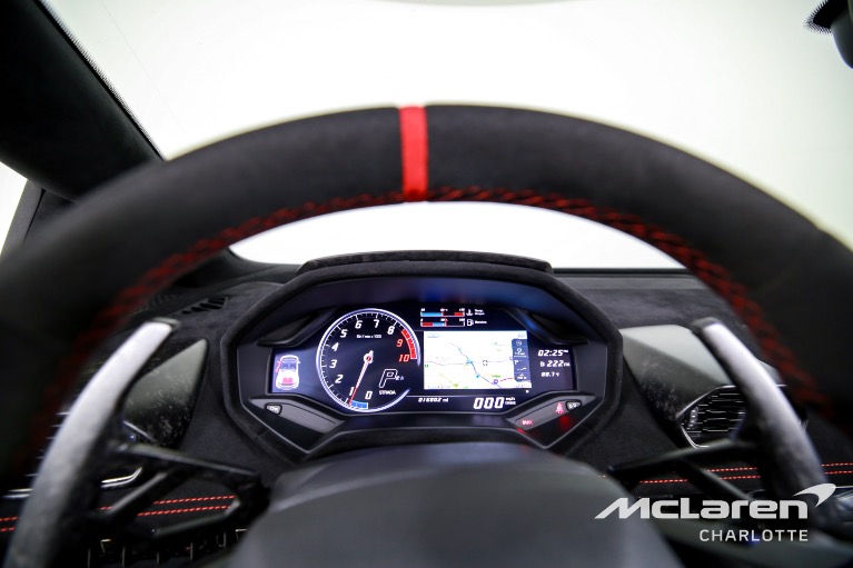 Used-2018-Lamborghini-Huracan-LP-640-4-Performante-Spyder
