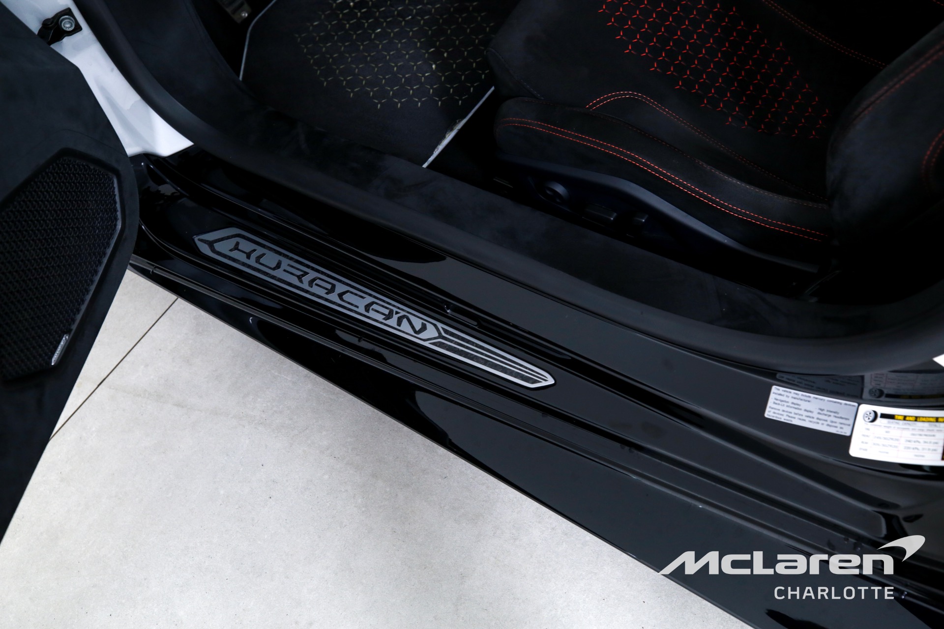 Used 2018 Lamborghini Huracan LP 640-4 Performante Spyder | Charlotte, NC