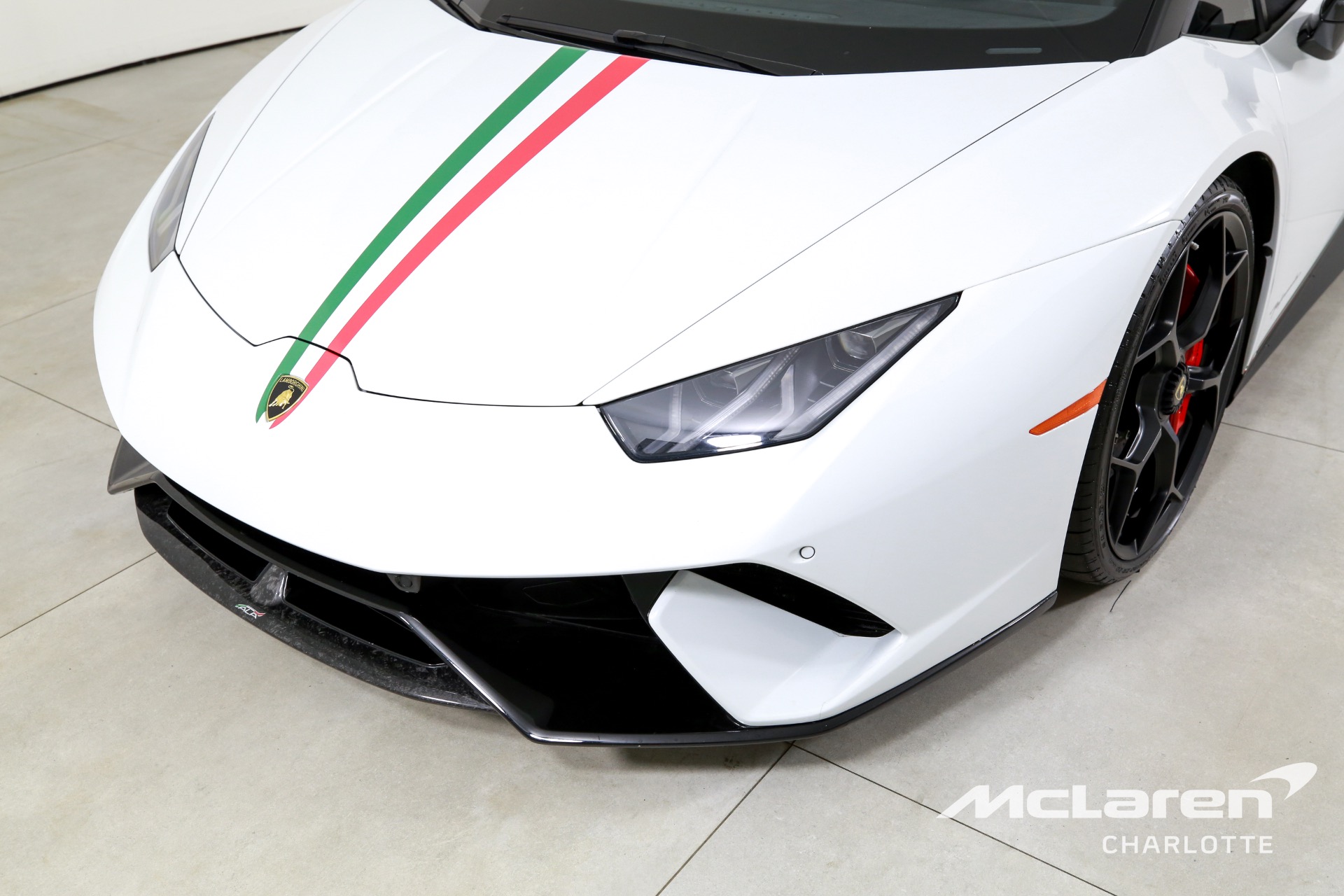 Used 2018 Lamborghini Huracan LP 640-4 Performante Spyder | Charlotte, NC