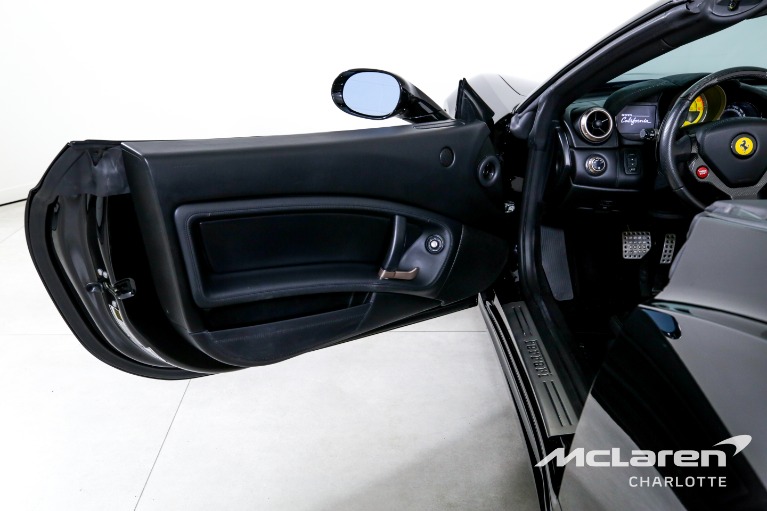 Used-2010-Ferrari-California