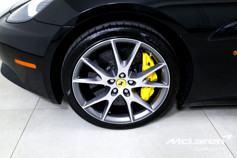 Used-2010-Ferrari-California